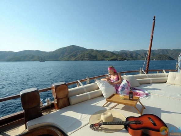 Kaptan Kadir Gulet Yat Tekne Mavi Yolculuk Yat Tekne Kiralama