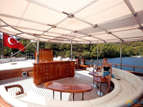Kaptan Kadir Gulet Yat Tekne Mavi Yolculuk Yat Tekne Kiralama