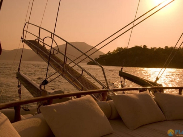 Papa Joe Kiralık Gulet Yat Tekne Mavi Yolculuk Tur