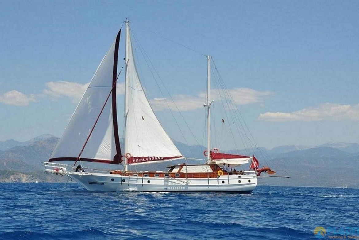 Primadonna Kiralik Yat Tekne Gulet Mavi Yolculuk