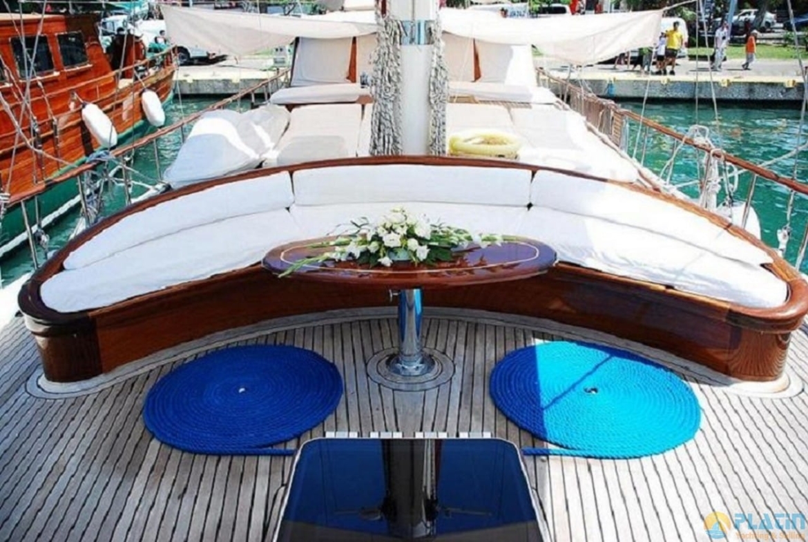 Primadonna Kiralik Yat Tekne Gulet Mavi Yolculuk