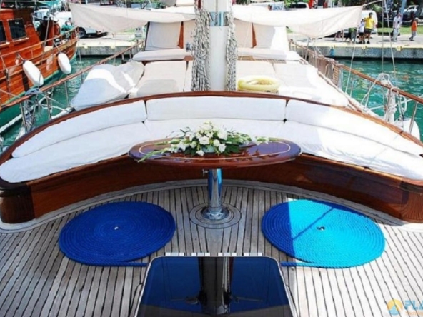 Primadonna Kiralik Yat Tekne Gulet Mavi Yolculuk