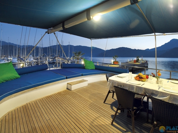 Saraylı 1 Yat Tekne Gulet Kiralama Mavi Yolculuk