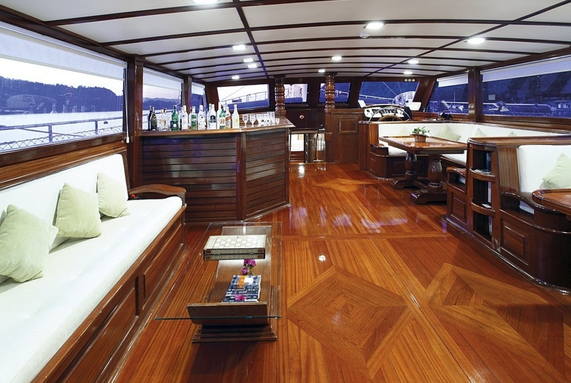 Saraylı 1 Yat Tekne Gulet Kiralama Mavi Yolculuk