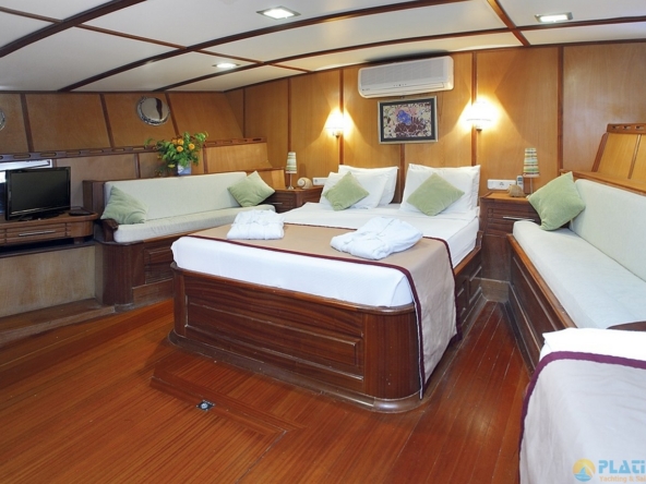 Saraylı 1 Yat Tekne Gulet Kiralama Mavi Yolculuk