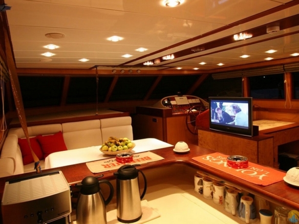 Serenity 86 Yat Tekne Gulet Kiralama Mavi Yolculuk