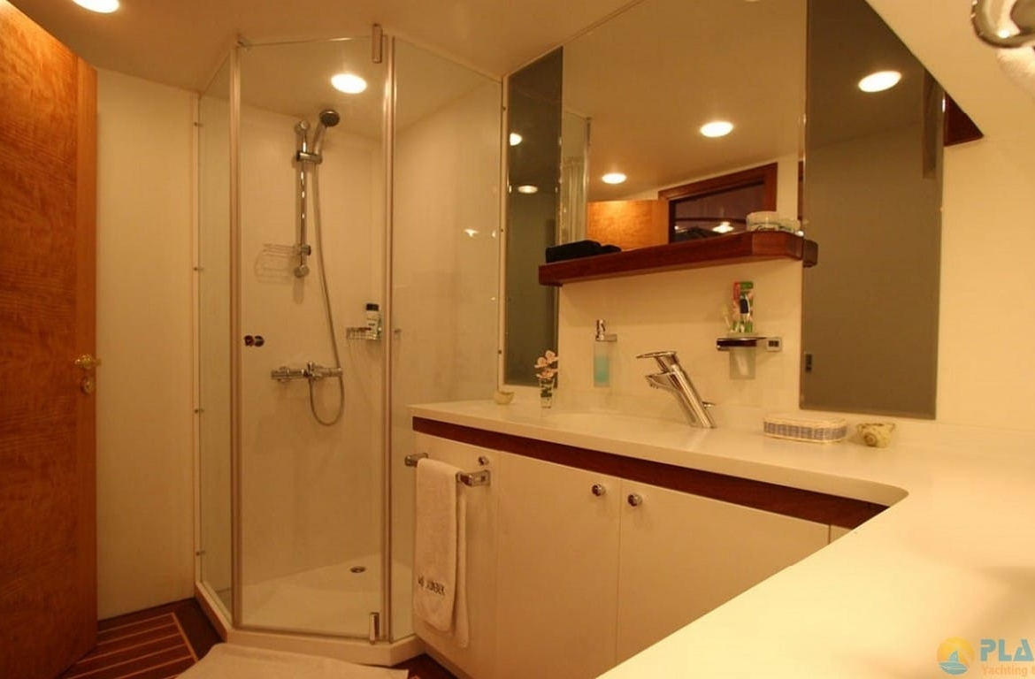 Serenity 86 Yat Tekne Gulet Kiralama Mavi Yolculuk