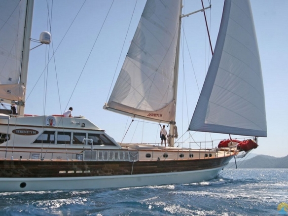 Serenity 86 Yat Tekne Gulet Kiralama Mavi Yolculuk