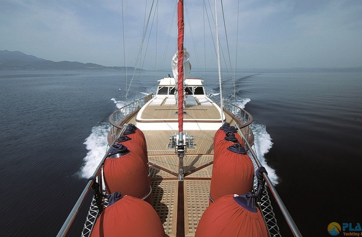 Serenity 86 Yat Tekne Gulet Kiralama Mavi Yolculuk