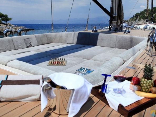 Zelda Kiralik Gulet Yat Tekne Mavi Yolculuk Tur Yat Kiralama