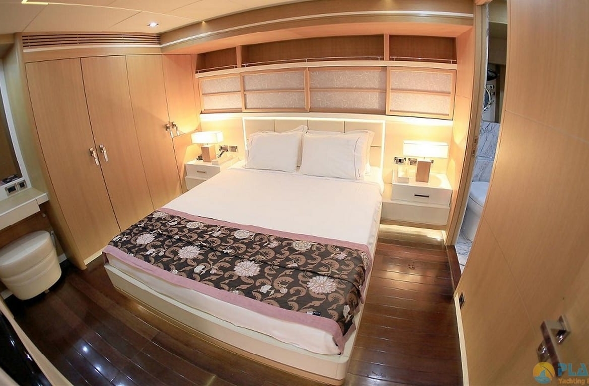 Zelda Kiralik Gulet Yat Tekne Mavi Yolculuk Tur Yat Kiralama