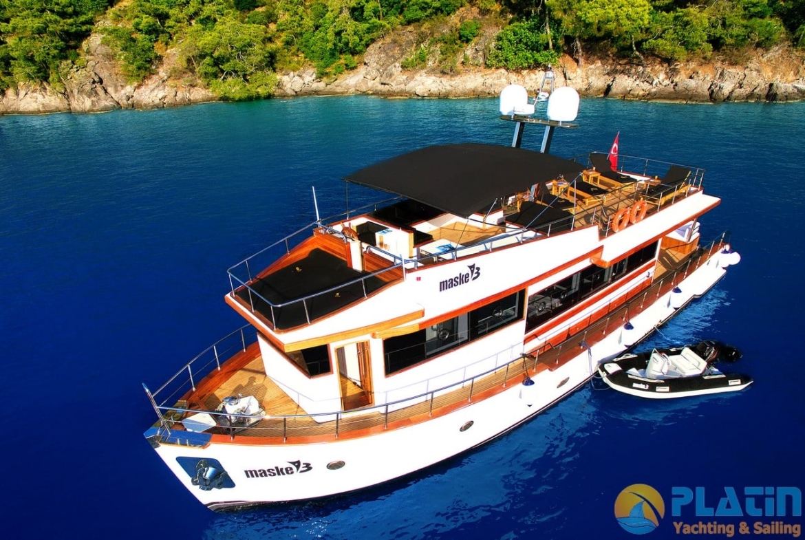 Maske 3 Kiralik Trawler Tekne Yat Mavi Yolculuk