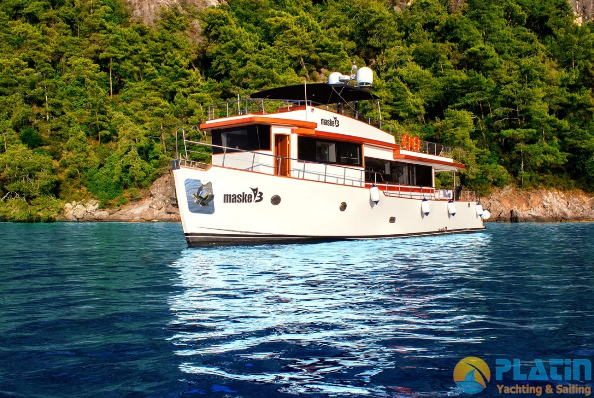 Maske 3 Kiralik Trawler Tekne Yat Mavi Yolculuk