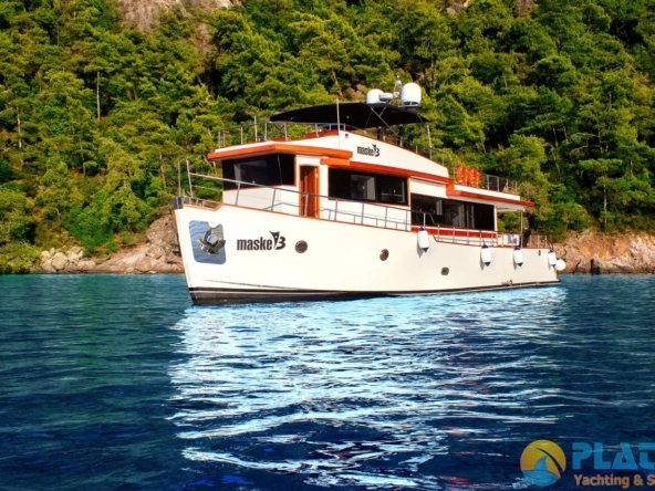 Maske 3 Kiralik Trawler Tekne Yat Mavi Yolculuk