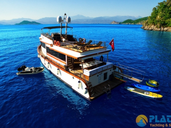 Maske 3 Kiralik Trawler Tekne Yat Mavi Yolculuk