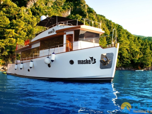 Maske 3 Kiralik Trawler Tekne Yat Mavi Yolculuk