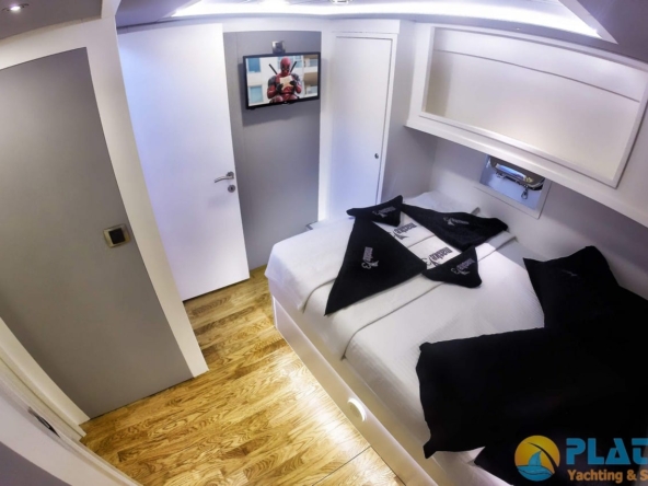 Maske 3 Kiralik Trawler Tekne Yat Mavi Yolculuk