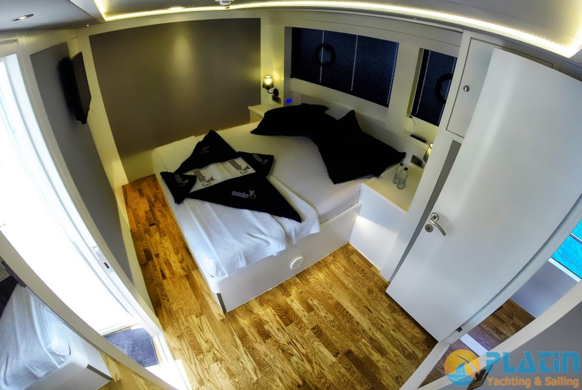 Maske 3 Kiralik Trawler Tekne Yat Mavi Yolculuk