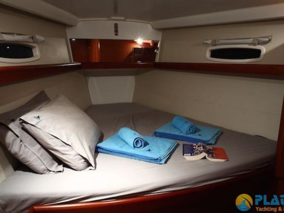 Yelkenli Kiralama Fethiye Beneteau Oceanis 43 platin yatcilik