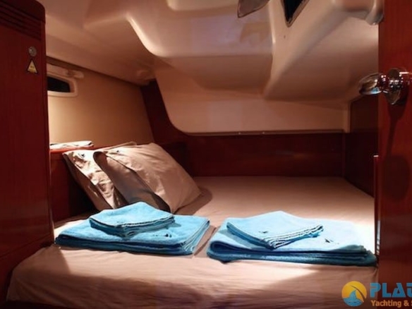 Yelkenli Kiralama Fethiye Beneteau Oceanis 43 platin yatcilik