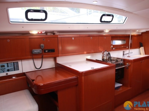 kiralik sailing tekne yelkenli yat platin yatcilik