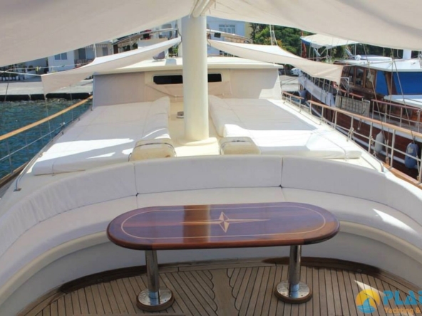 Gazi Kaptan Bozburun Kiralık Yat Tekne Gulet Platin Yatcilik