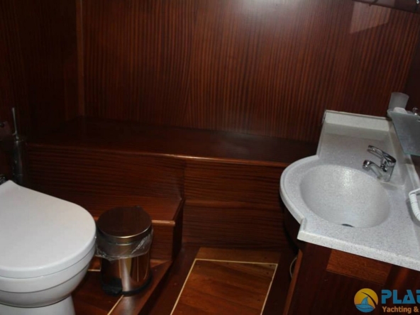 Gazi Kaptan Bozburun Kiralık Yat Tekne Gulet Platin Yatcilik