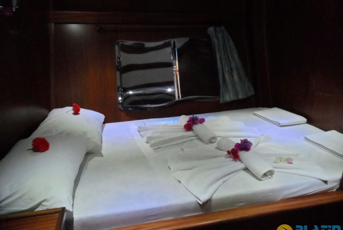 Gazi Kaptan Bozburun Kiralık Yat Tekne Gulet Platin Yatcilik