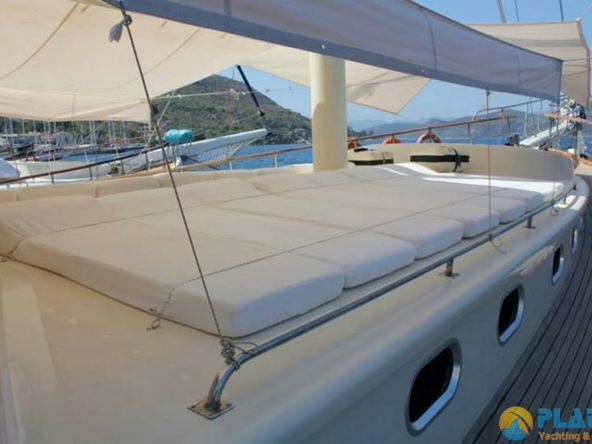 Gazi Kaptan Bozburun Kiralık Yat Tekne Gulet Platin Yatcilik