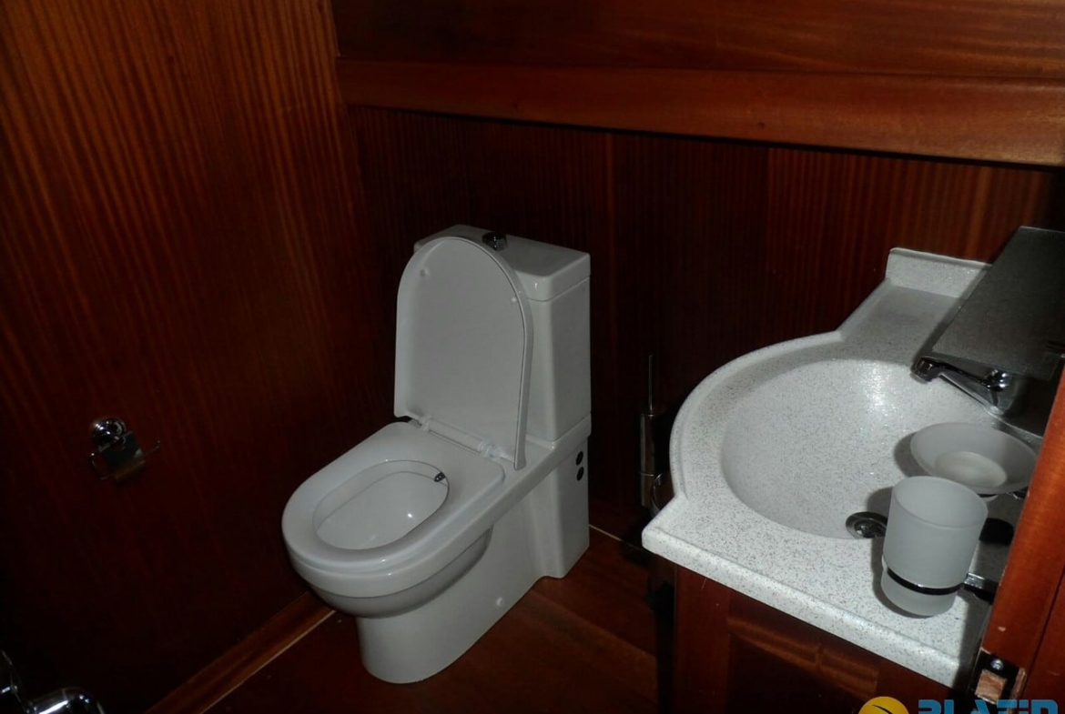 Gazi Kaptan Bozburun Kiralık Yat Tekne Gulet Platin Yatcilik