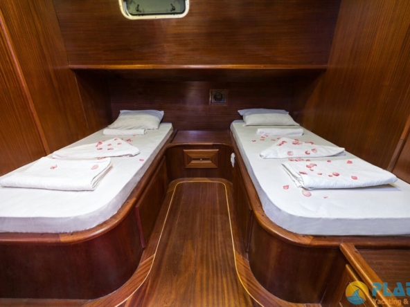 Oguz 5 Kiralık Yat Tekne Gulet Platin Yatcilik