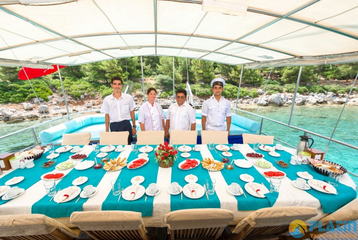 Oguz 5 Kiralık Yat Tekne Gulet Platin Yatcilik