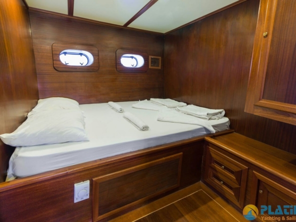 Oguz 5 Kiralık Yat Tekne Gulet Platin Yatcilik