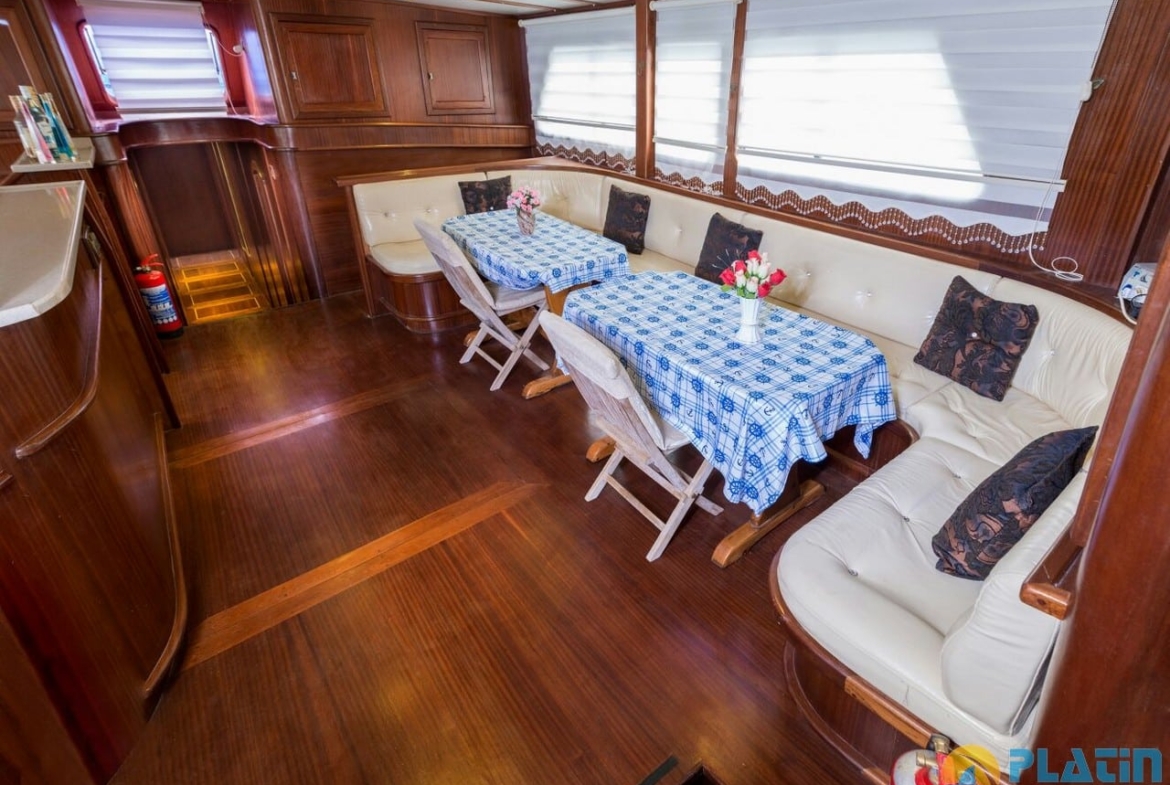 Oguz 5 Kiralık Yat Tekne Gulet Platin Yatcilik