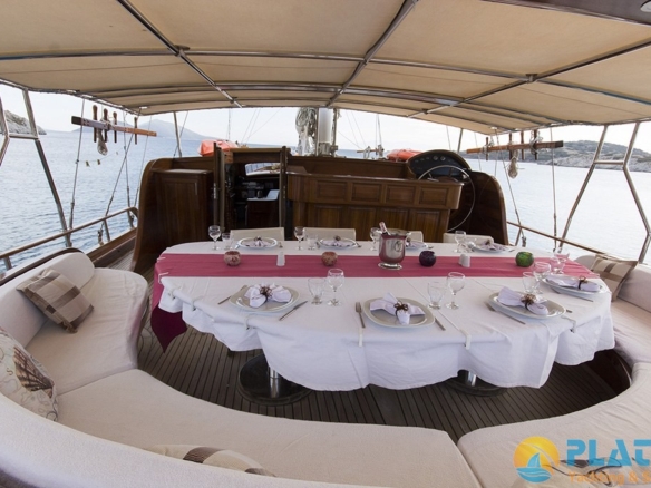 Dreamland Yat Gulet Tekne Kiralik Lüks Platin Yatçılık