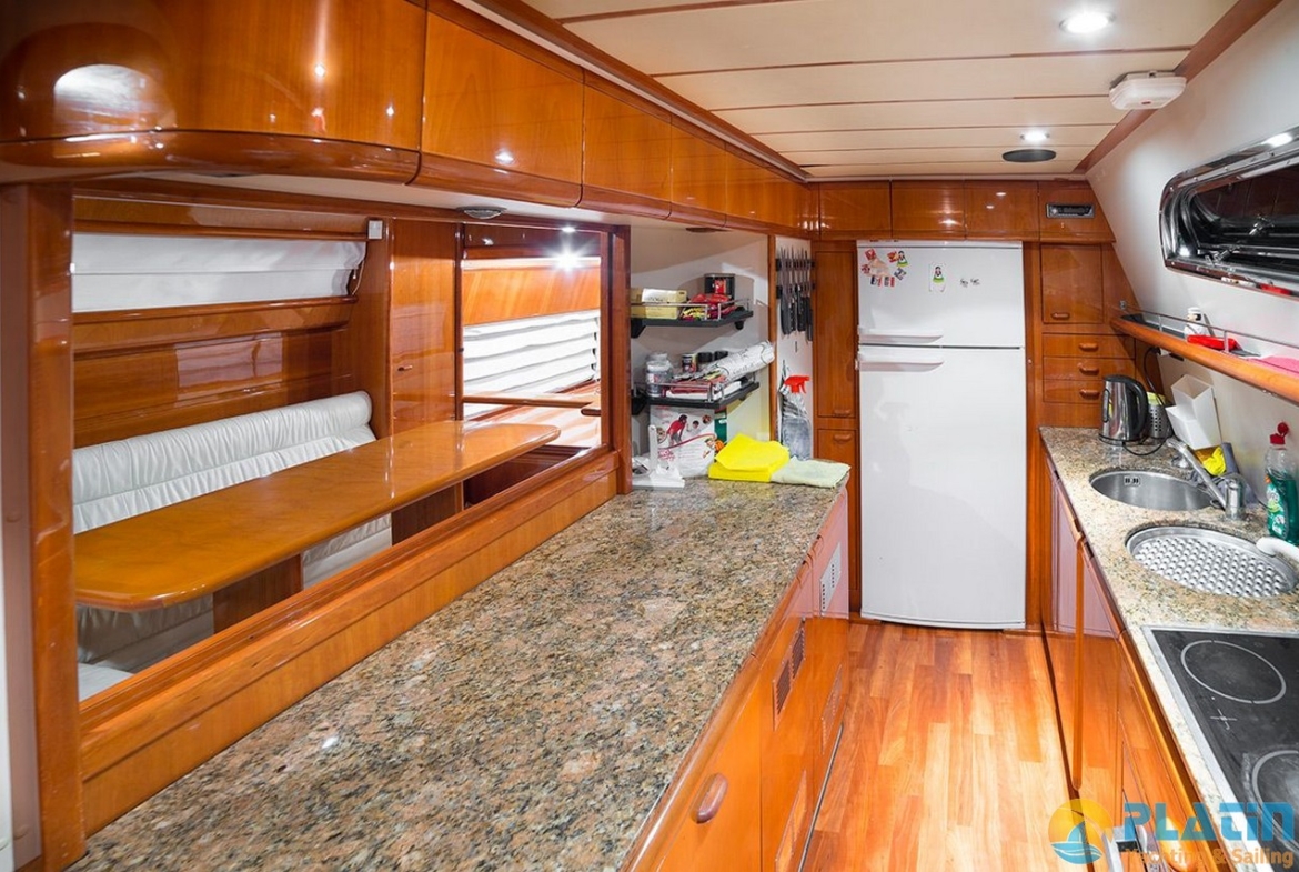 Kiralık Motoryat Platin Yatcilik