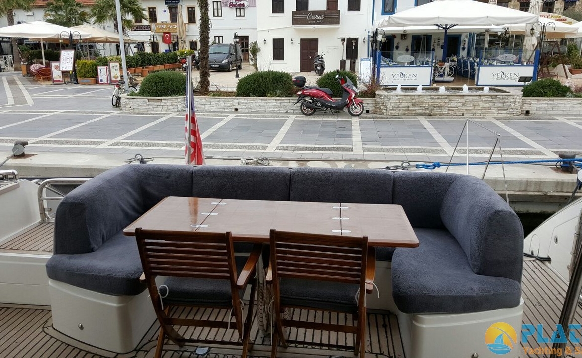 Motoryat Kiralama Platin Yatçılık