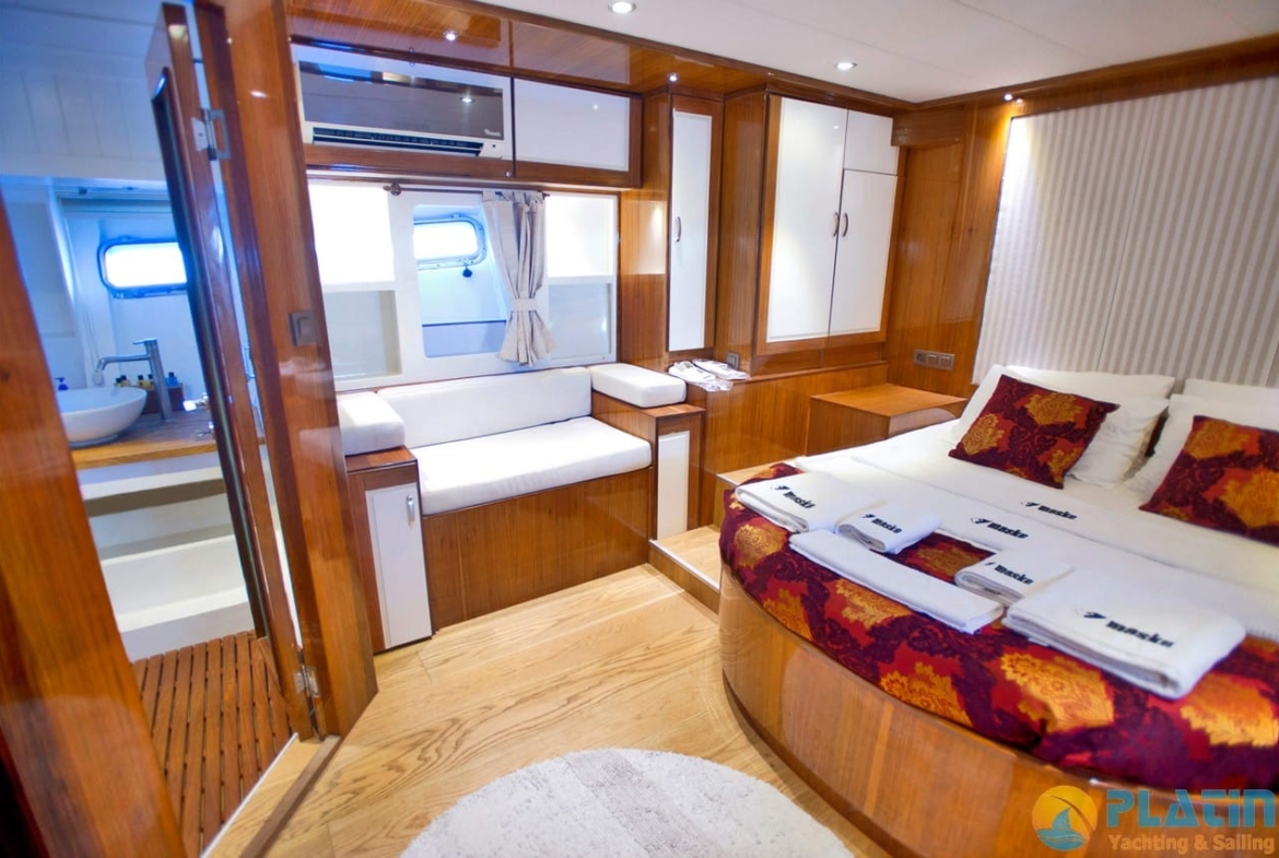 Maske 2 Gulet Yat tekne