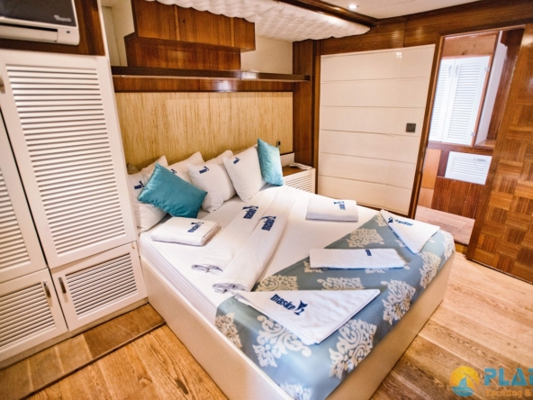 Maske 2 Gulet Yat tekne