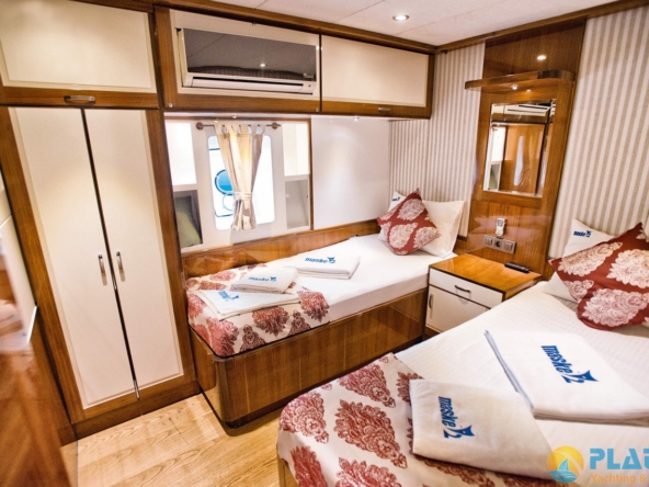 Maske 2 Gulet Yat tekne