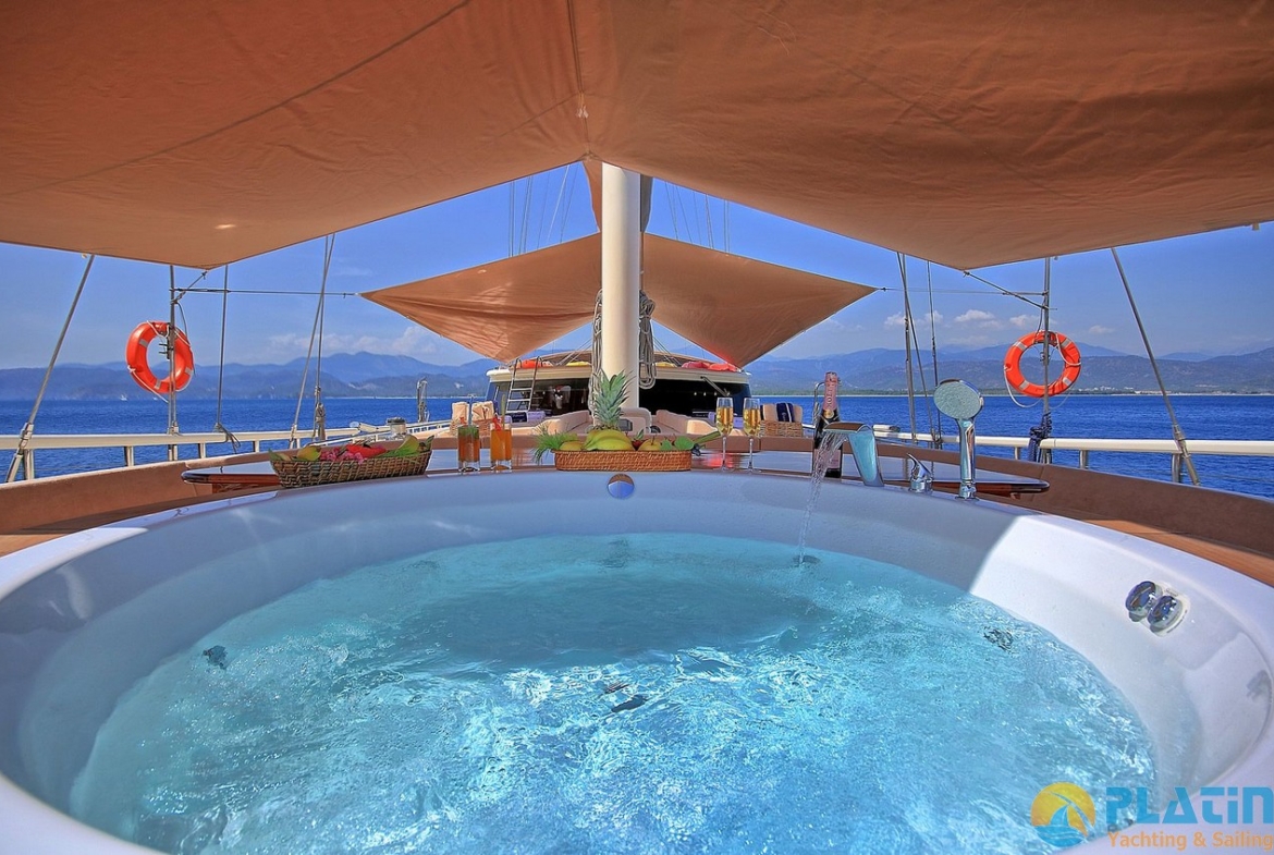 Queen of Salmakis gulet yat tekne lux