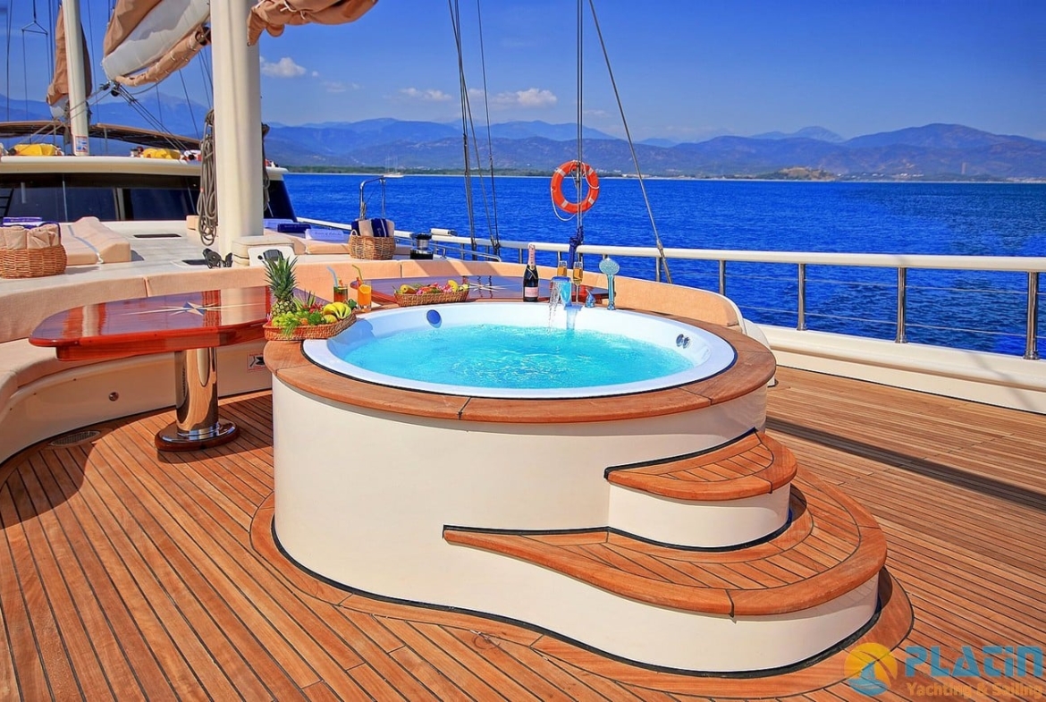 Queen of Salmakis gulet yat tekne lux