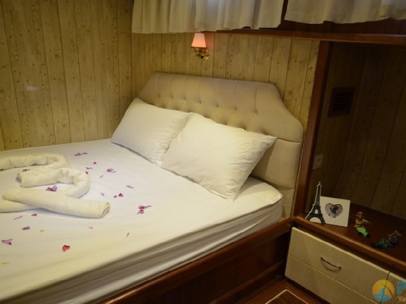 6 Kamara Kiralık Lüks Tekne