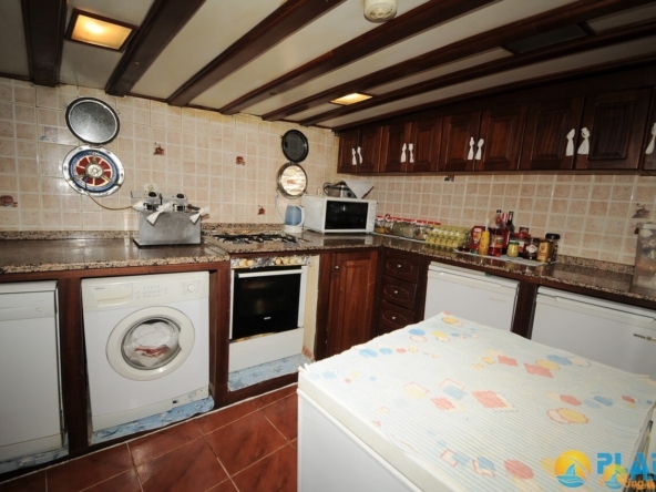 8 Kamara Lüks Kiralık Gulet