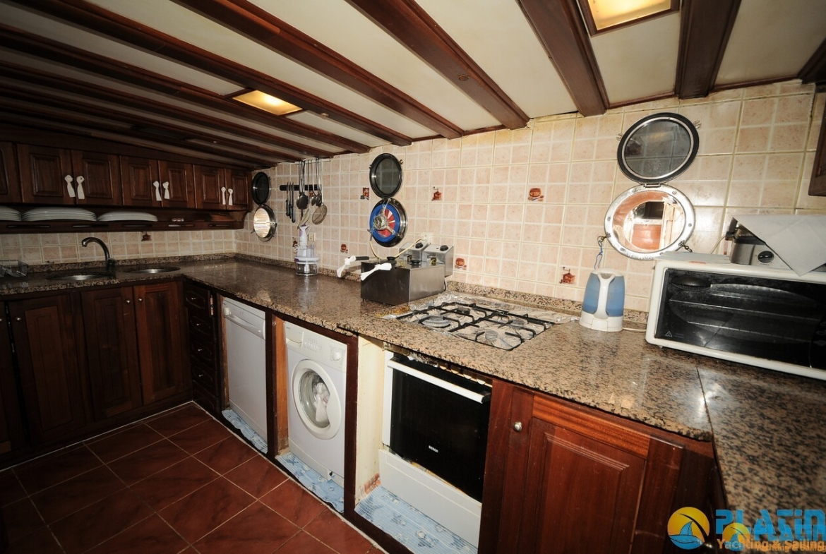 8 Kamara Lüks Kiralık Gulet