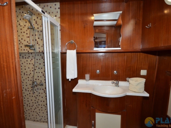 Kiralık Ekonomik Luks Tekne