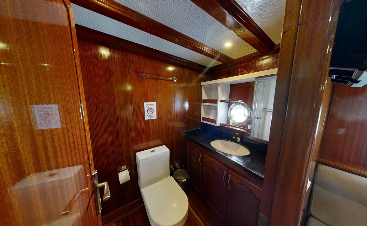 Diamond Lila Gulet – 30 Metre Lüks Mavi Yolculuk Deneyimi