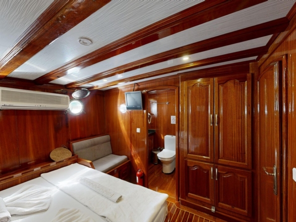 Diamond Lila Gulet – 30 Metre Lüks Mavi Yolculuk Deneyimi