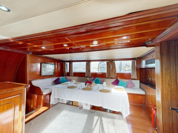 Diamond Lila Gulet – 30 Metre Lüks Mavi Yolculuk Deneyimi