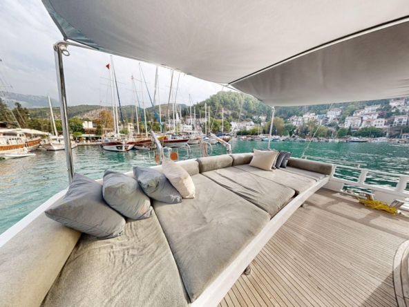 Diamond Lila Gulet – 30 Metre Lüks Mavi Yolculuk Deneyimi